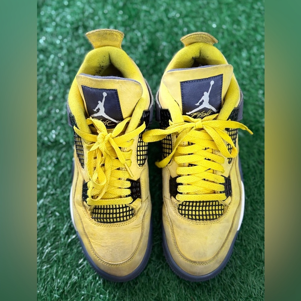 Jordan Mens Air 4 Retro CT8527 700 Lightning 2021 - Size 8.5